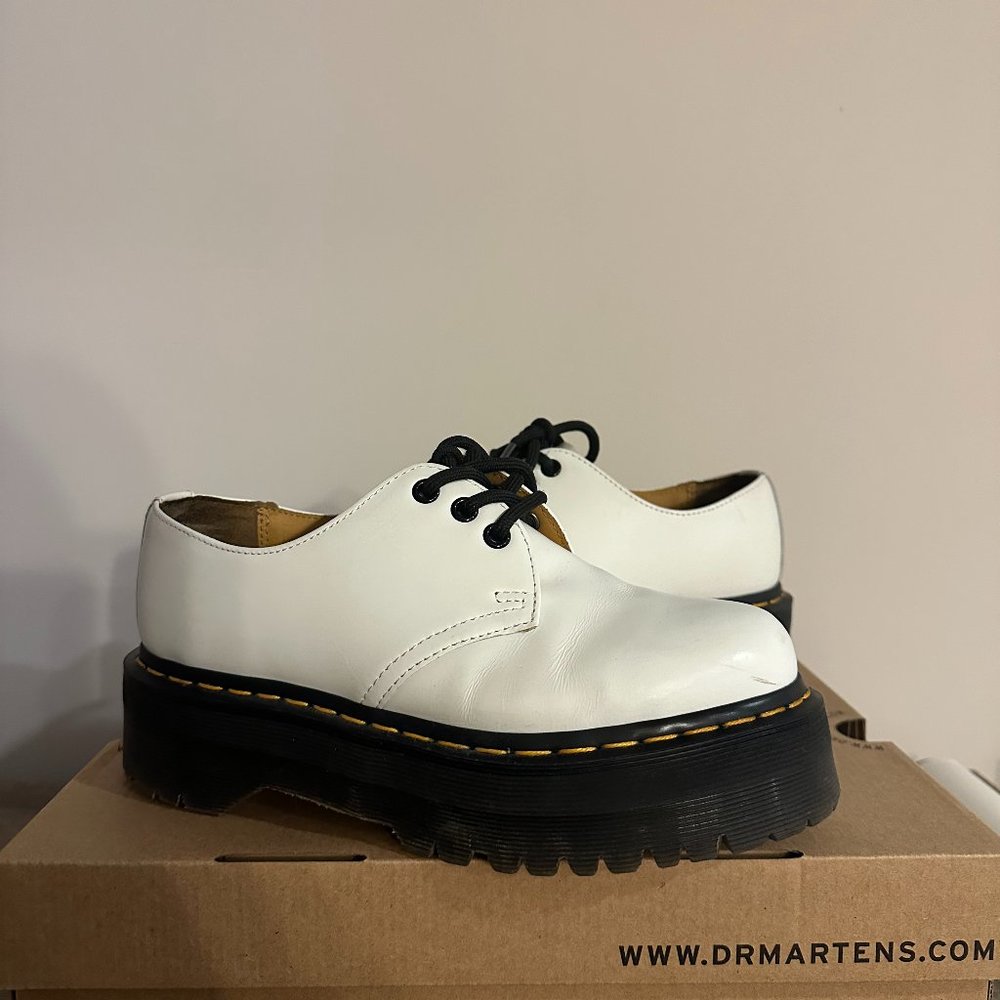 DR.MARTENS, white smooth 1461 Quad Platform Derbys